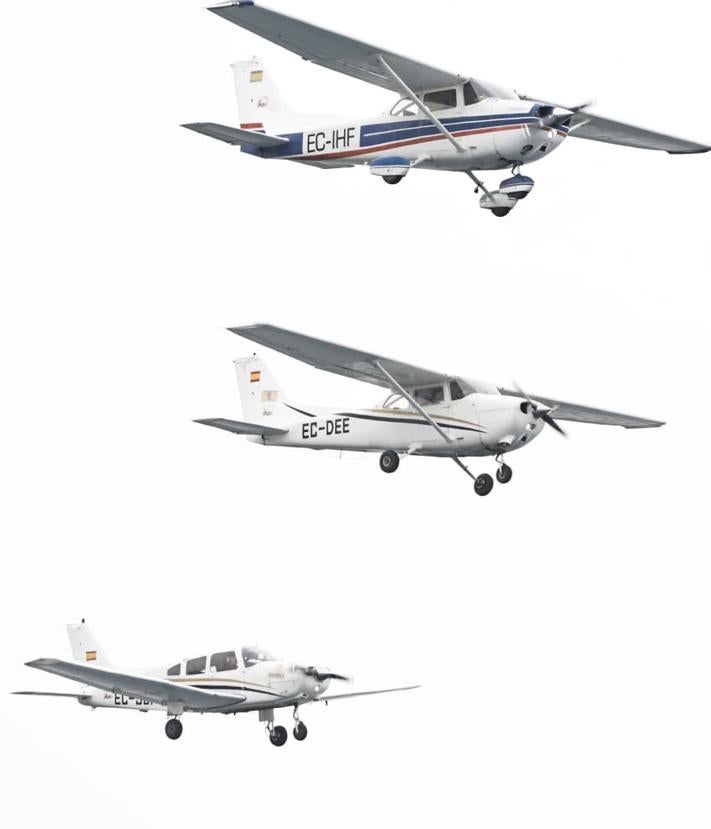 Imagen secundaria 2 - Tausende von Menschen verfolgten das Flugfestival von Torre del Mar