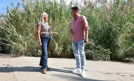 Bürgermeister Óscar Medina und Stadträtin Ana Pérez.