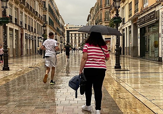 Der Regen bricht in Málaga ein: weitere Schauer und Gewitter erwartet
