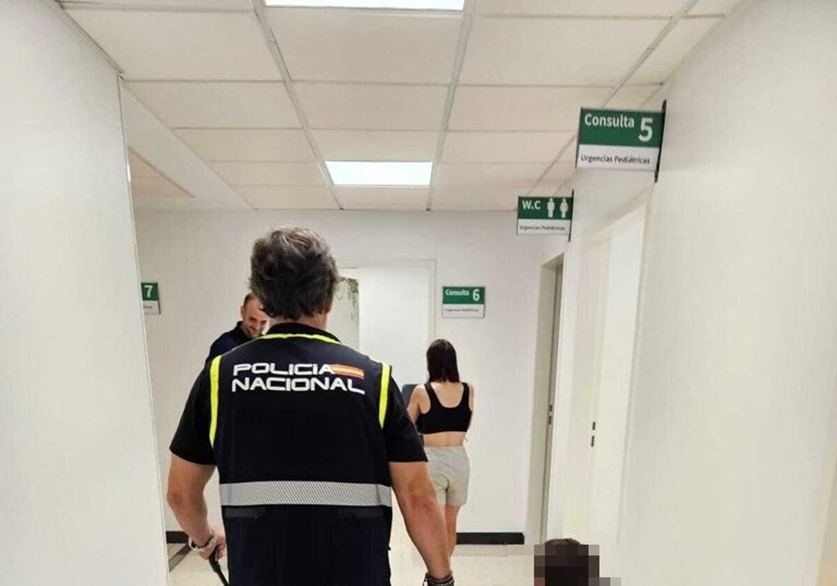 Mann, der in Málaga wegen Entführung seiner Ex-Partnerin verhaftet wurde, nutzte aus, dass sie ihn zu den gemeinsamen Kindern ließ