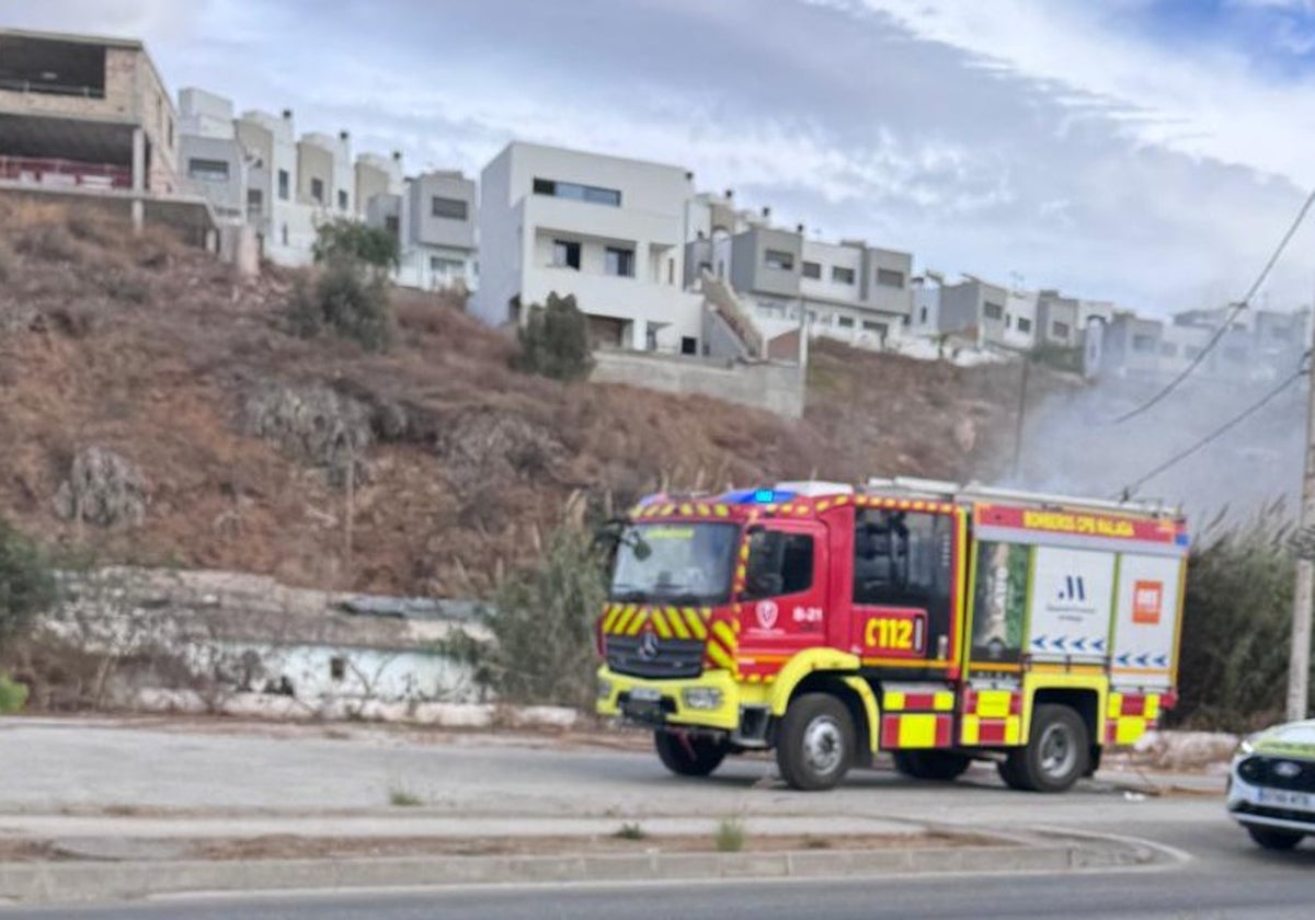 Viertes Feuer in diesem Monat in der Nähe der Barackensiedlung von Torre del Mar