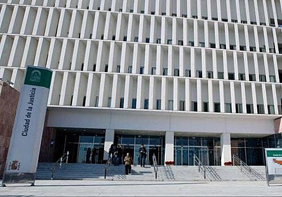 16 Drogenhändler aus zwei kriminellen Vereinigungen in der Provinz Málaga verurteilt