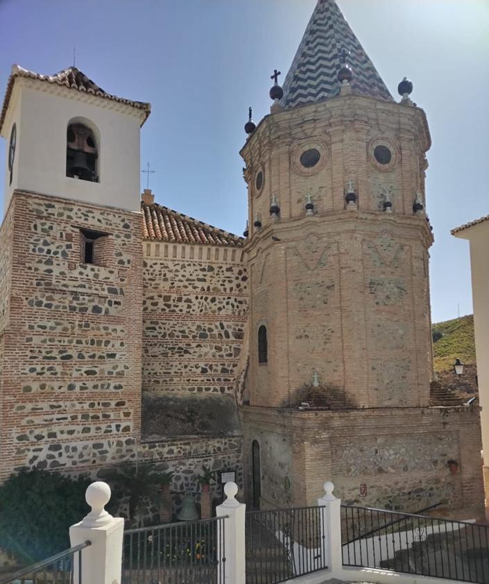 Imagen secundaria 2 - El Borge im Herzen der Axarquía - berühmt für seine Trauben- und Rosinenproduktion