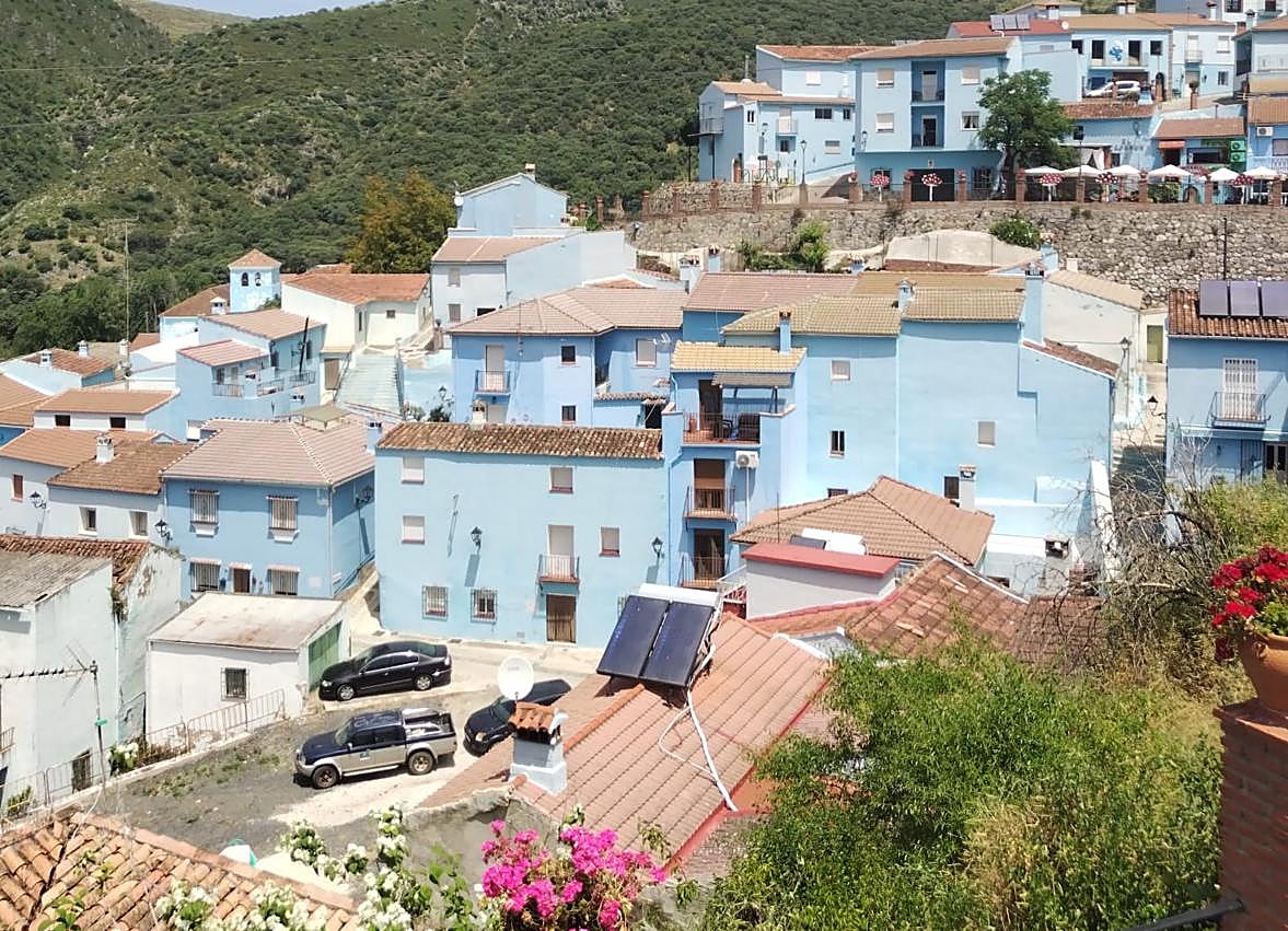 Imagen secundaria 1 - Júzcar – das blaue Schlumpfdorf Andalusiens