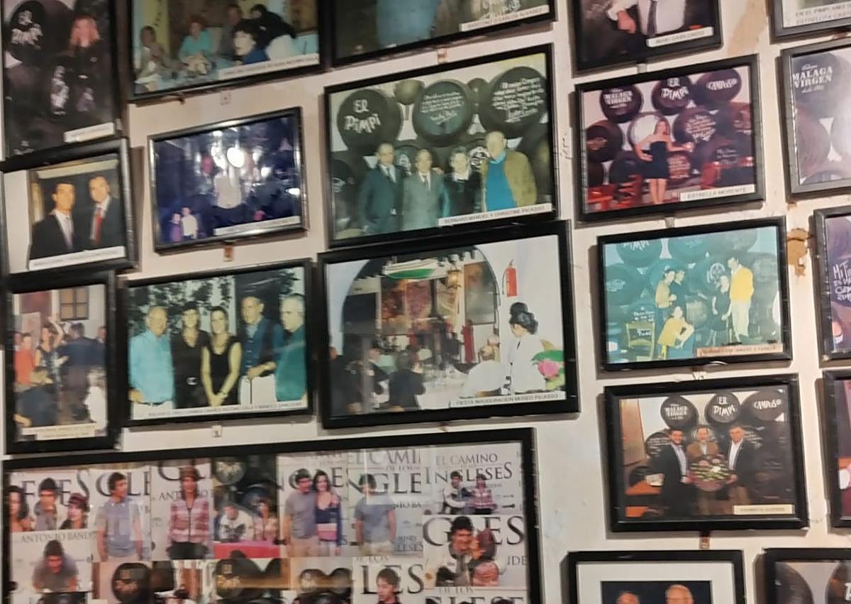 Imagen secundaria 1 - Die Bodega-Bar El Pimpi in Málaga - ein Stück Stadtgeschichte