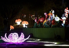 Alice Christmas: die neue Weihnachtsshow im botanischen Garten von Málaga