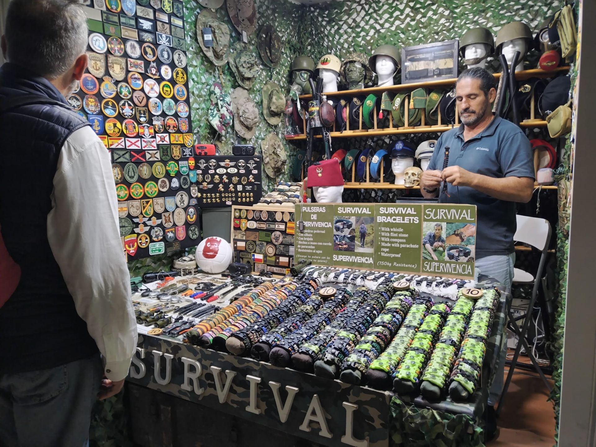 Weihnachtsmarkt am Paseo del Parque in Málaga wieder geöffnet