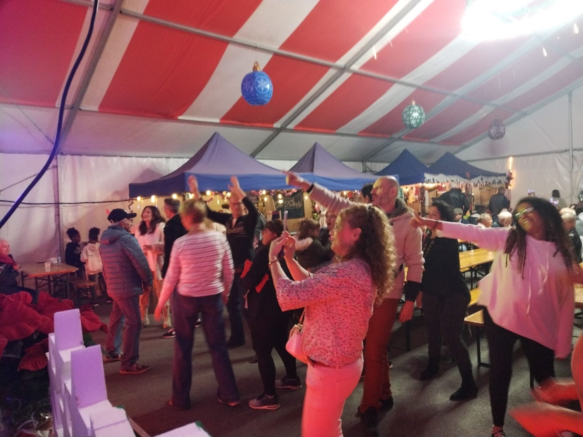 Fast wie in Deutschland: der Weihnachtsmarkt von Torrox Costa