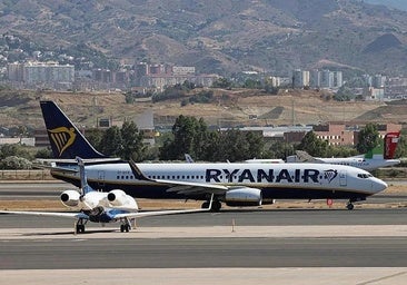 Archivbild eines Ryanair-Flugzeugs am Flughafen Malaga.