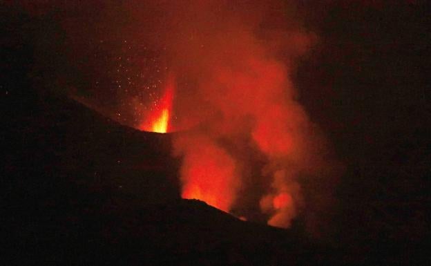 There is still no sign the volcanic eruption on La Palma will end any time soon. 