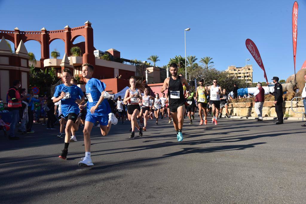 More than 1,300 people took part in races of 21, 10 or five kilometres on Sunday in support of Proyecto Hombre