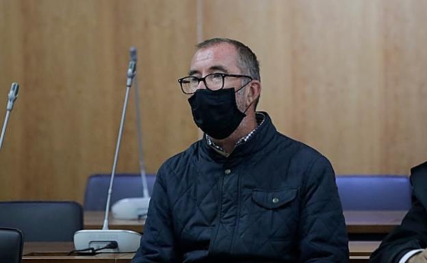 Twenty-year prison sentence for British man who brutally stabbed his Spanish wife to death