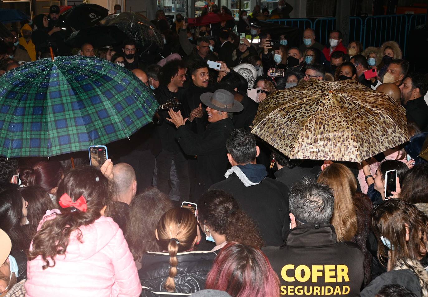 Crowds gathered at Marbella's Christmas lights despite the threat of rain.