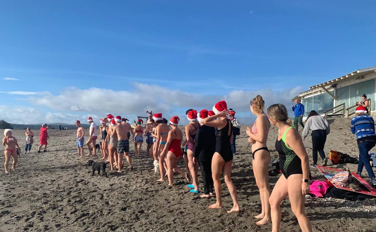Brave bathers take part in Boxing Day swim for charity