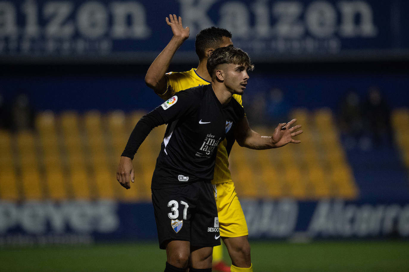 Malaga won away from home for the first time this season on Monday (3 January)