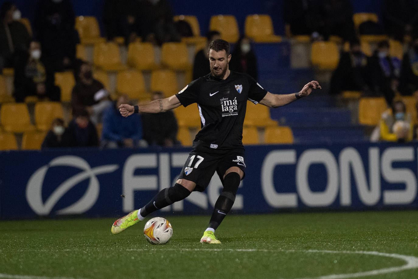 Malaga won away from home for the first time this season on Monday (3 January)