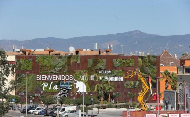 More Sunday openings for shops in Malaga and the major tourist towns of the Costa del Sol