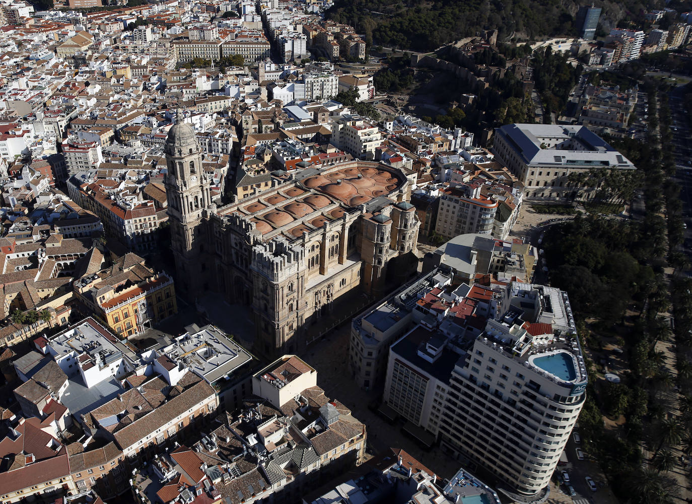 Since 1986, the Spanish National Police have been watching criminals from above in their Air Unit. 