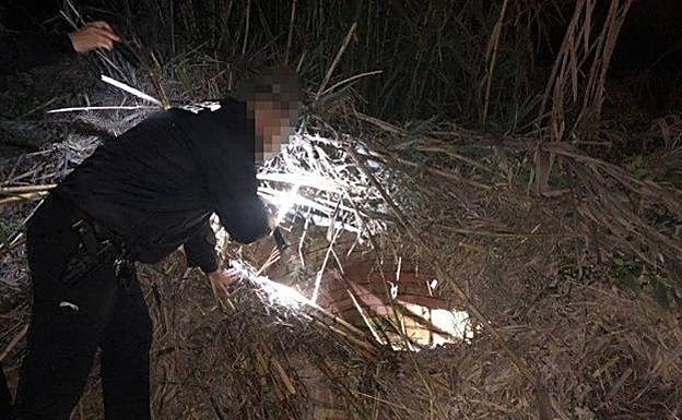 Teenager rescued from well in Estepona after telling searchers “I have water up to my neck and I don't know where I am”