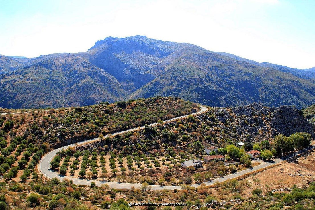 Located in the Guardiaro valley in Malaga's Serranía de Ronda.