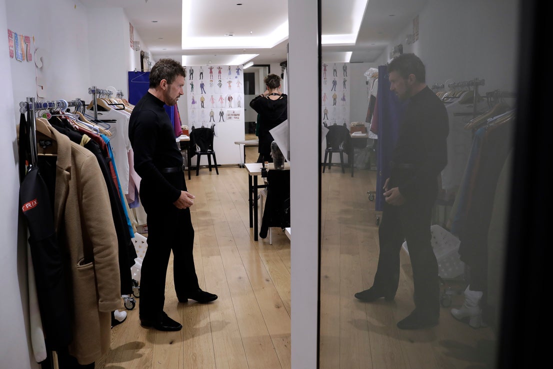 Behind the scenes at the Soho theatre as Antonio Banderas and the cast of Company prepare for a show.