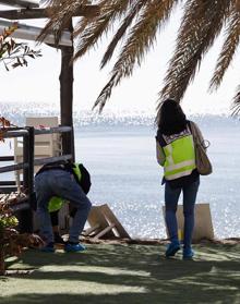 Imagen secundaria 2 - Police investigate violent death of homeless foreigner on Malaga promenade