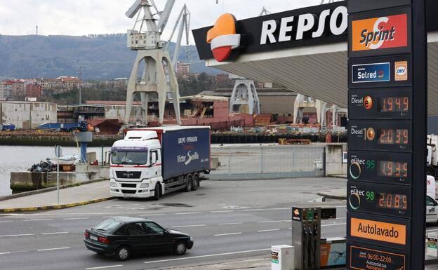 All motorists in Spain to receive a reduction on the price of fuel