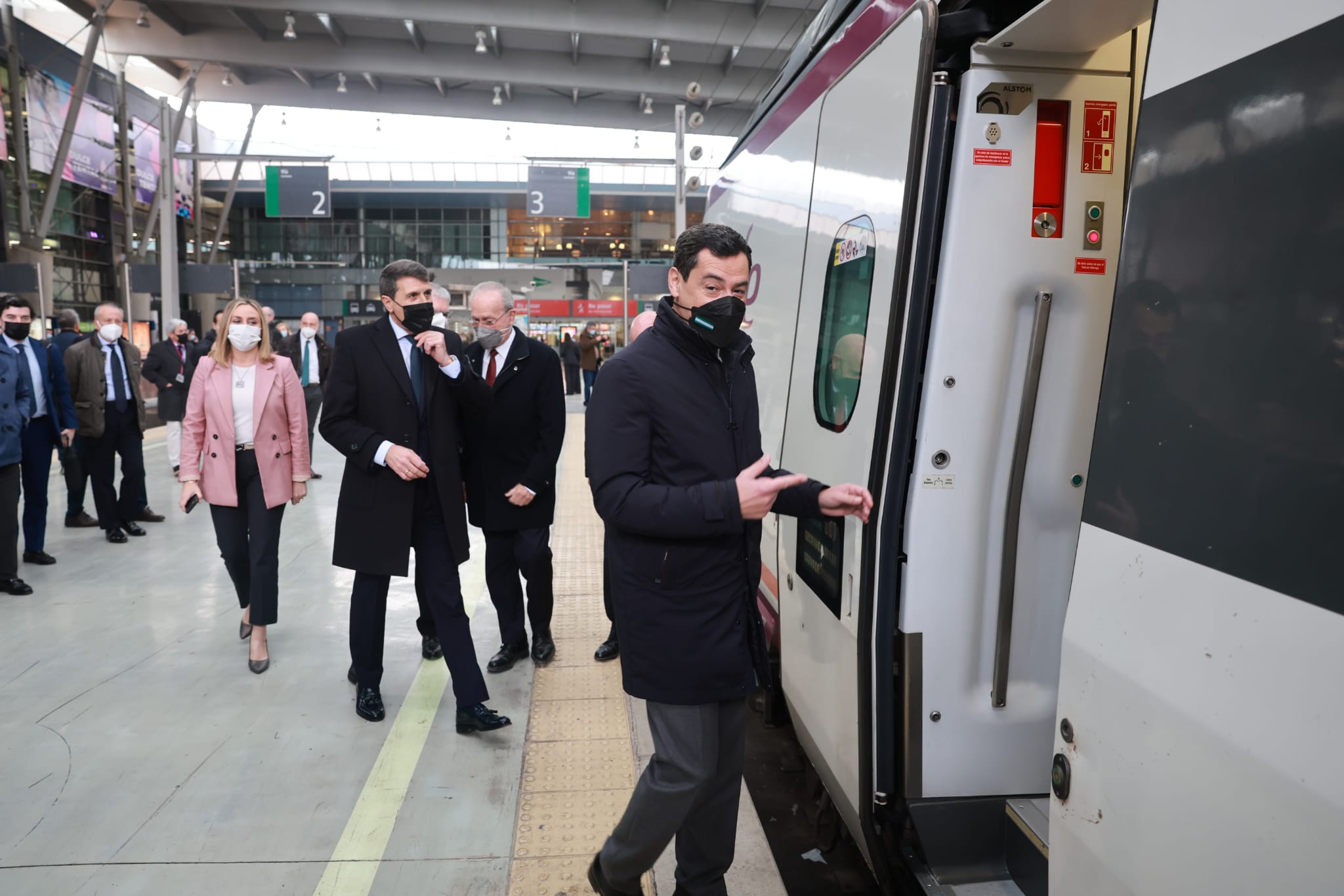 Imagen secundaria 2 - High-speed train service between Malaga and Granada has launched today