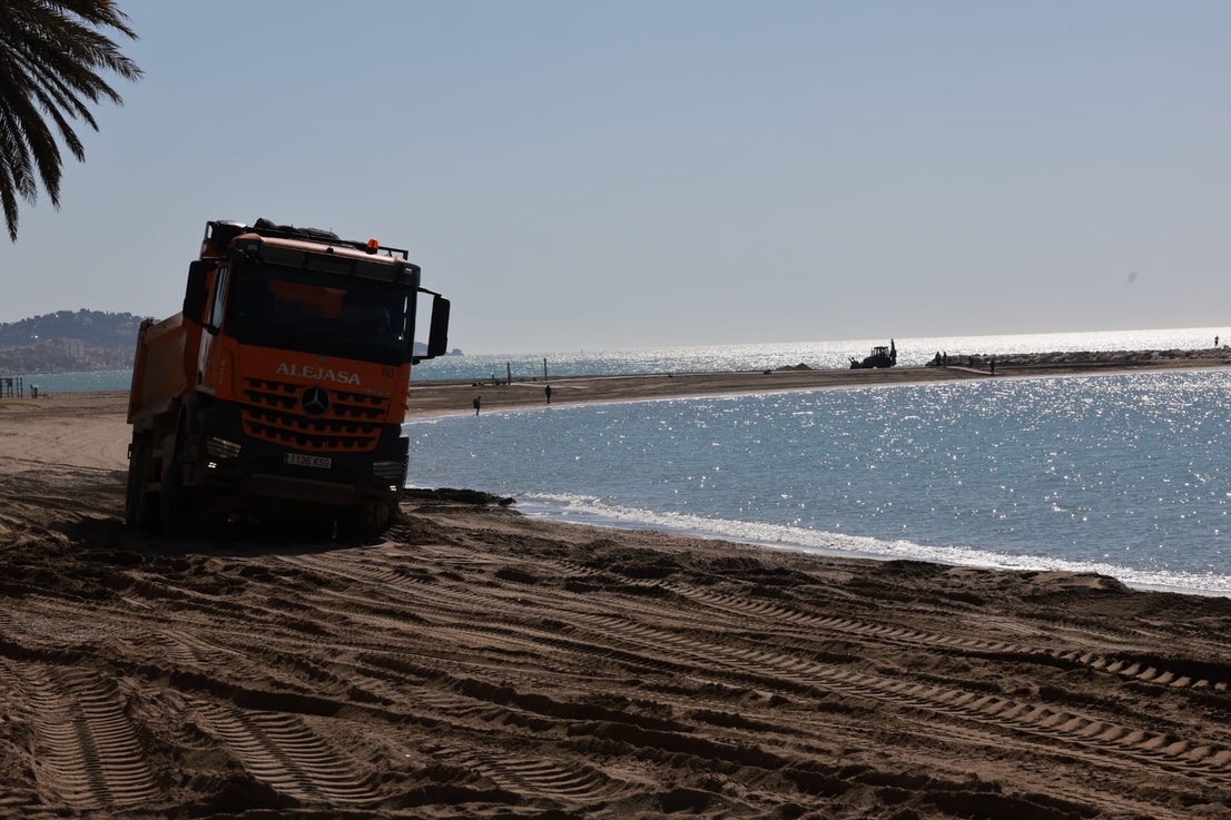 Working against the clock on the Huelin and La Malagueta beaches in Malaga city, and also on the beaches of Torremolinos