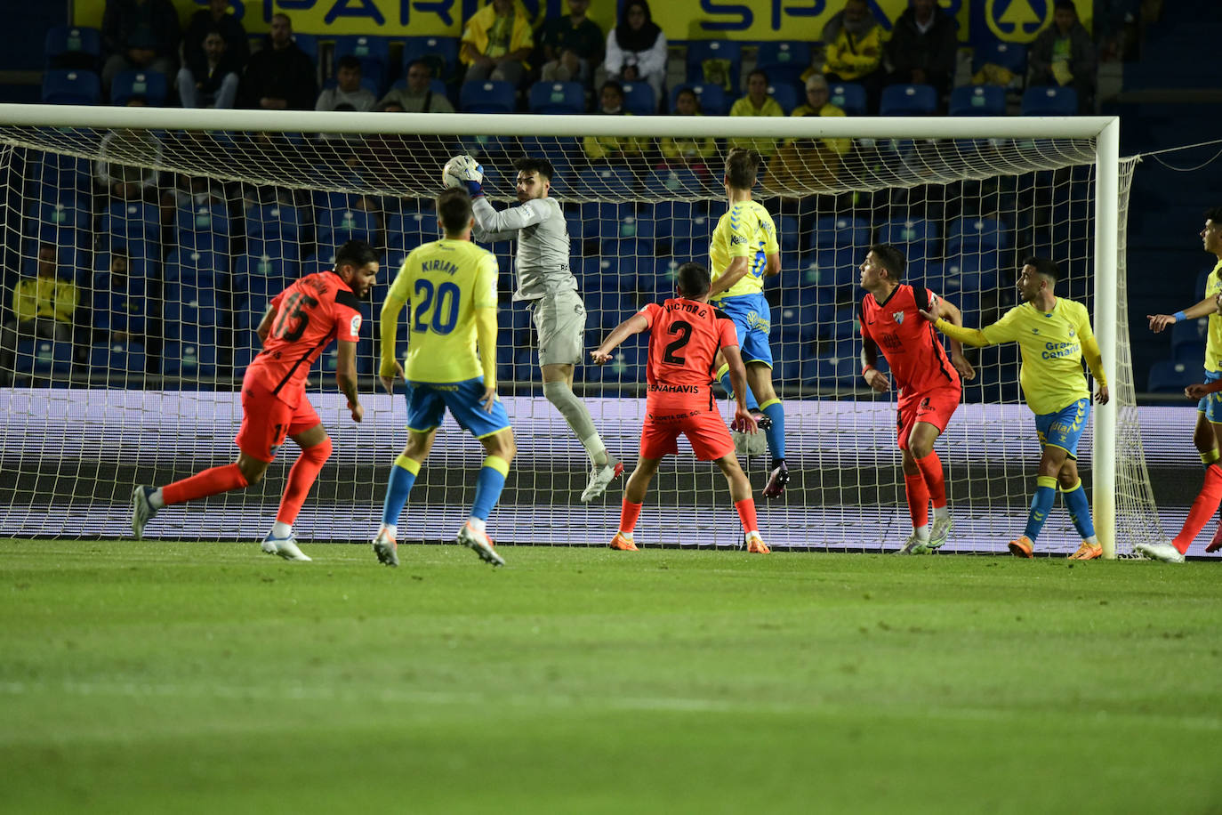 Malaga could not take the three points from Las Palmas.