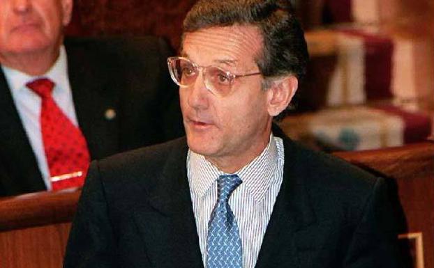 Minister Arias-Salgado.