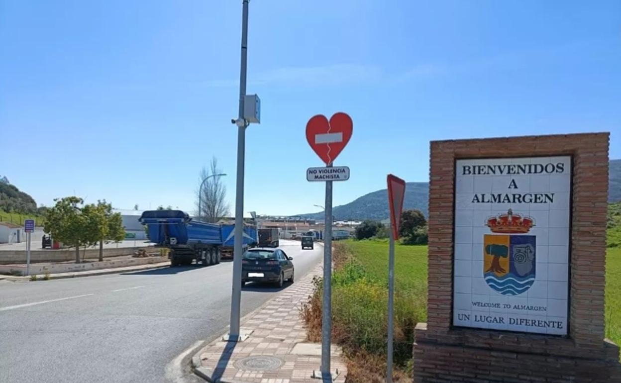 One of the cameras installed at the entrances to Almargen. 