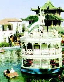 Imagen secundaria 2 - Tivoli World, Spain&#039;s very first amusement park, is 50 years old - but there will no celebrations