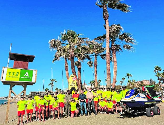 The lineup of Mijas lifeguards for this summer on La Cala beach. 