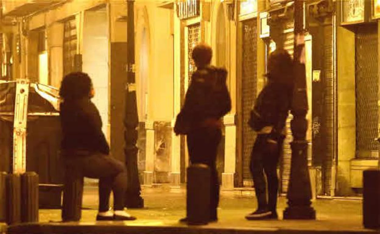 There are more signs that prostitution will be outlawed in Spain. 