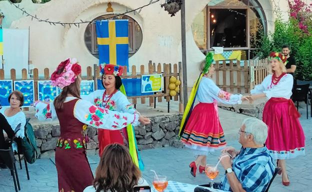 Ukrainian dance. 