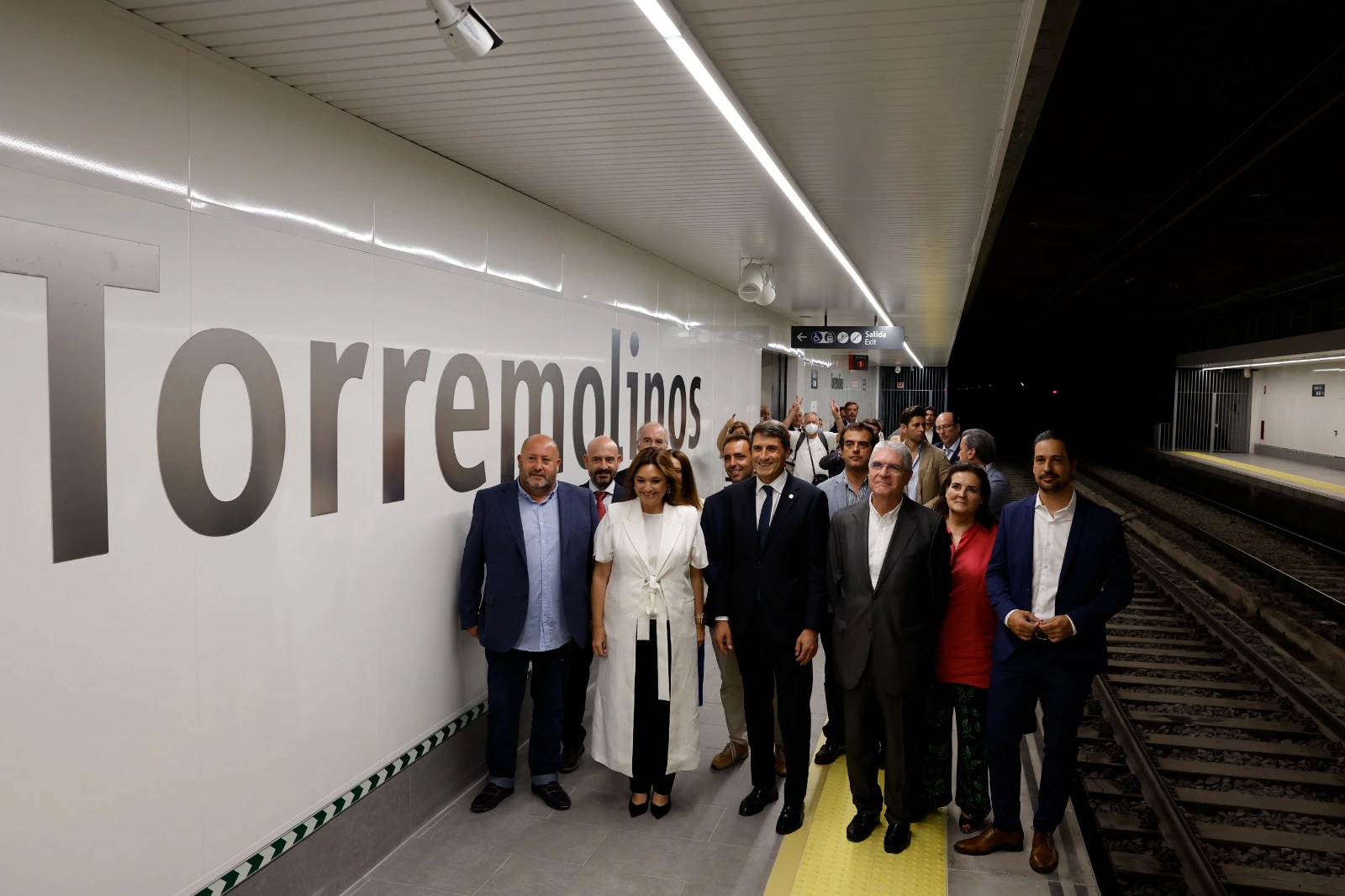 Officials at the opening of the new Cercanías station in the centre of Torremolinos. 