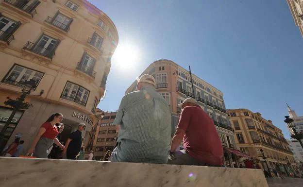 Temperatures are on the rise again, with a forecast of 37C in Malaga province and possible Saharan dust in places