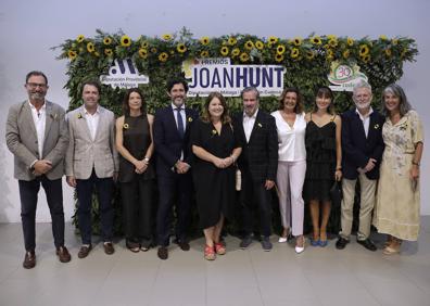 Imagen secundaria 1 - International community recognised at first Joan Hunt Award ceremony