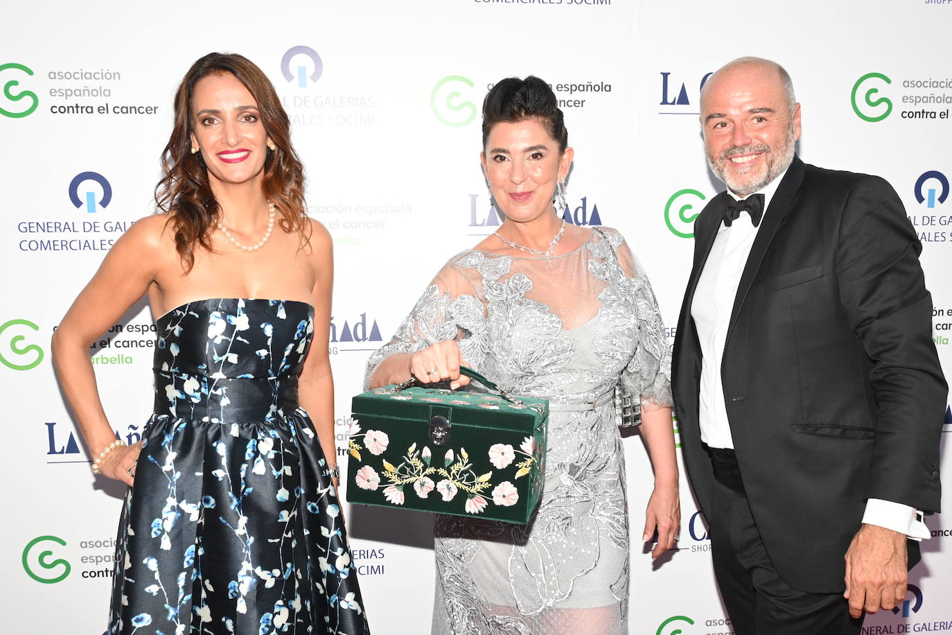 The gala dinner of the Asociación Española Contra el Cáncer de Marbella has returned in style, bringing together more than 500 people at Finca de La Concepción to support the work of this group that cares for patients suffering from this disease and their families