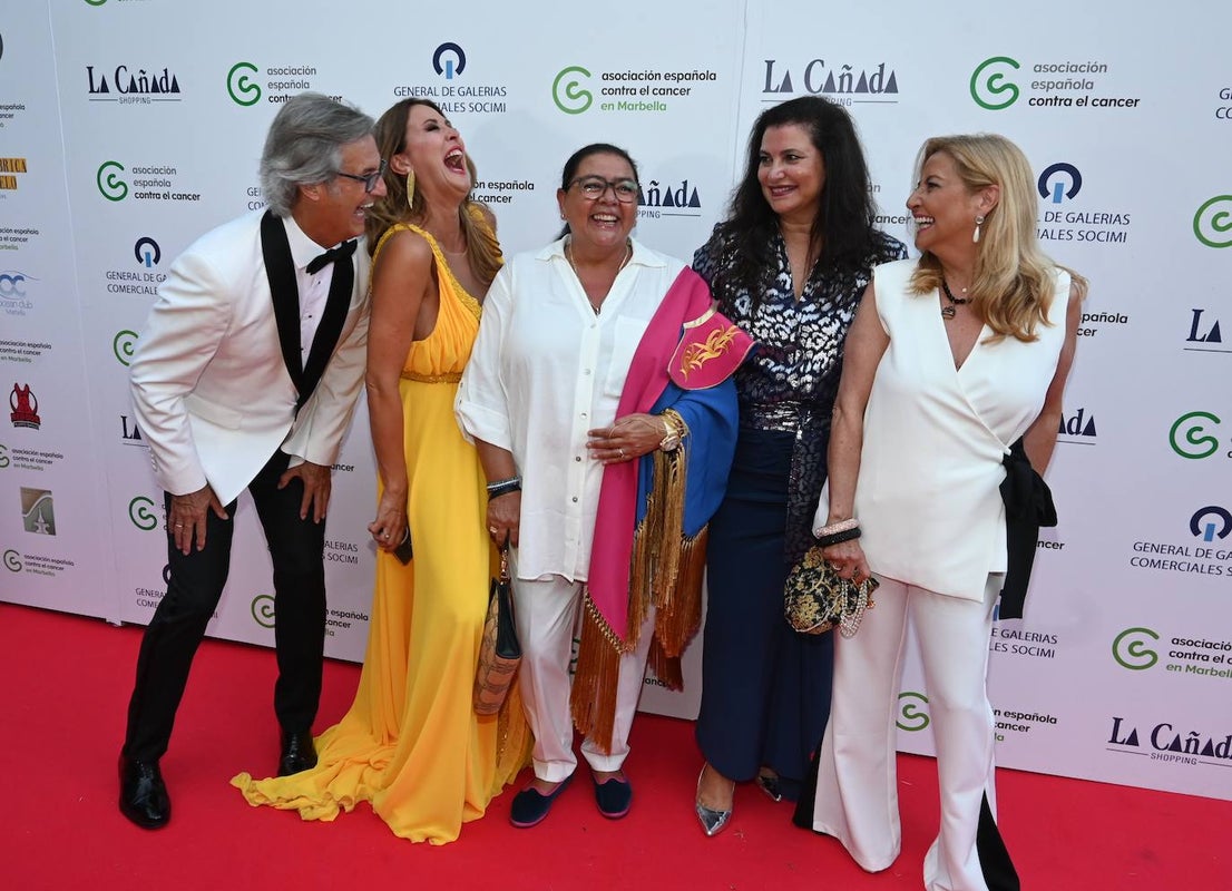 The gala dinner of the Asociación Española Contra el Cáncer de Marbella has returned in style, bringing together more than 500 people at Finca de La Concepción to support the work of this group that cares for patients suffering from this disease and their families