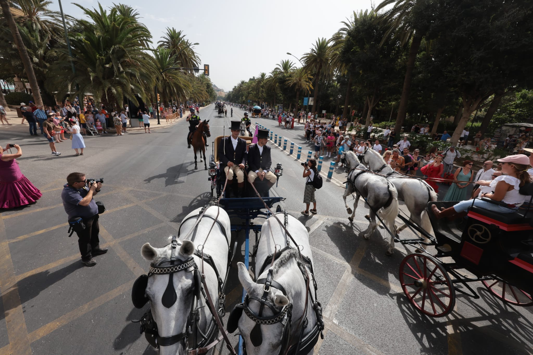 Photos: The first Saturday of Malaga Feria 2022, in pictures