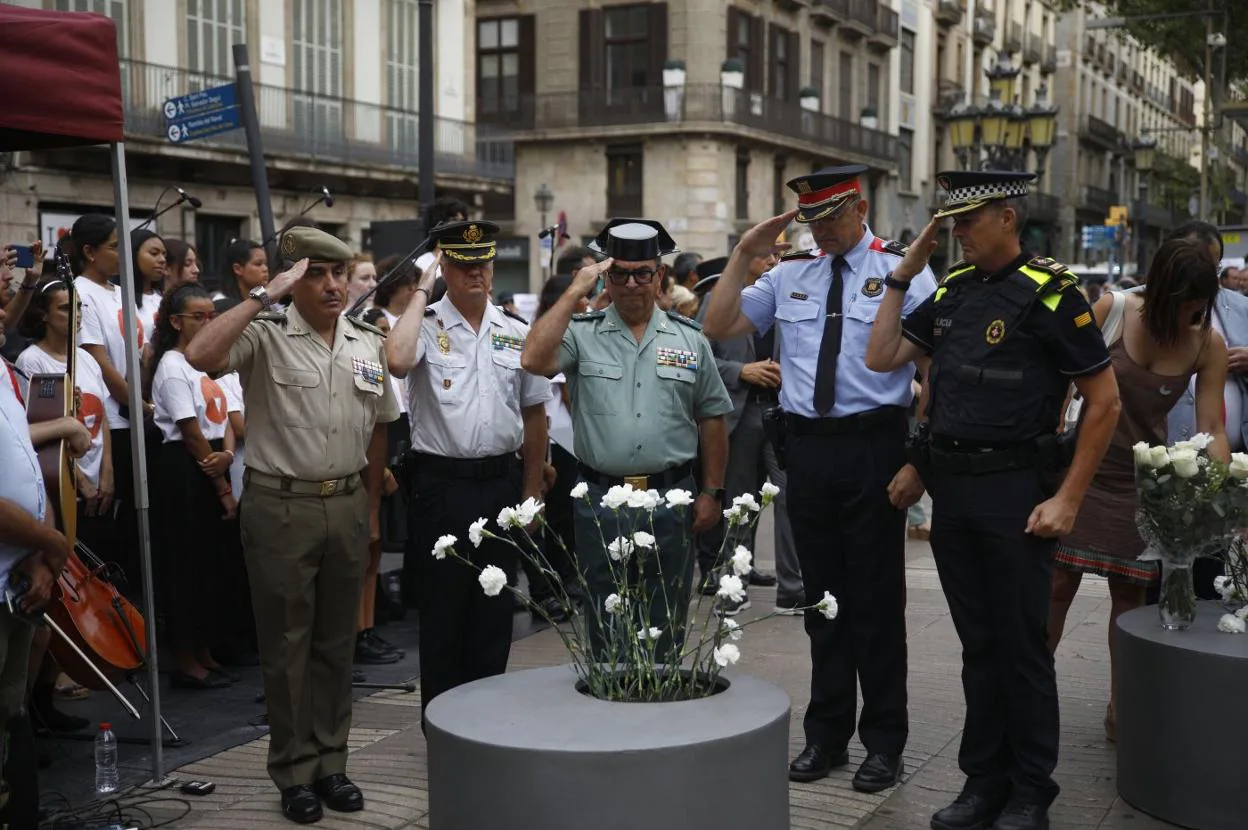 Catalonia Remembers Deadly Terrorist Attacks Five Years On | Sur In English