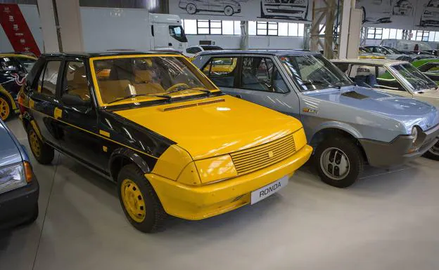 The Seat Ronda that was painted partly black to make it look less like the Fiat Ritmo.