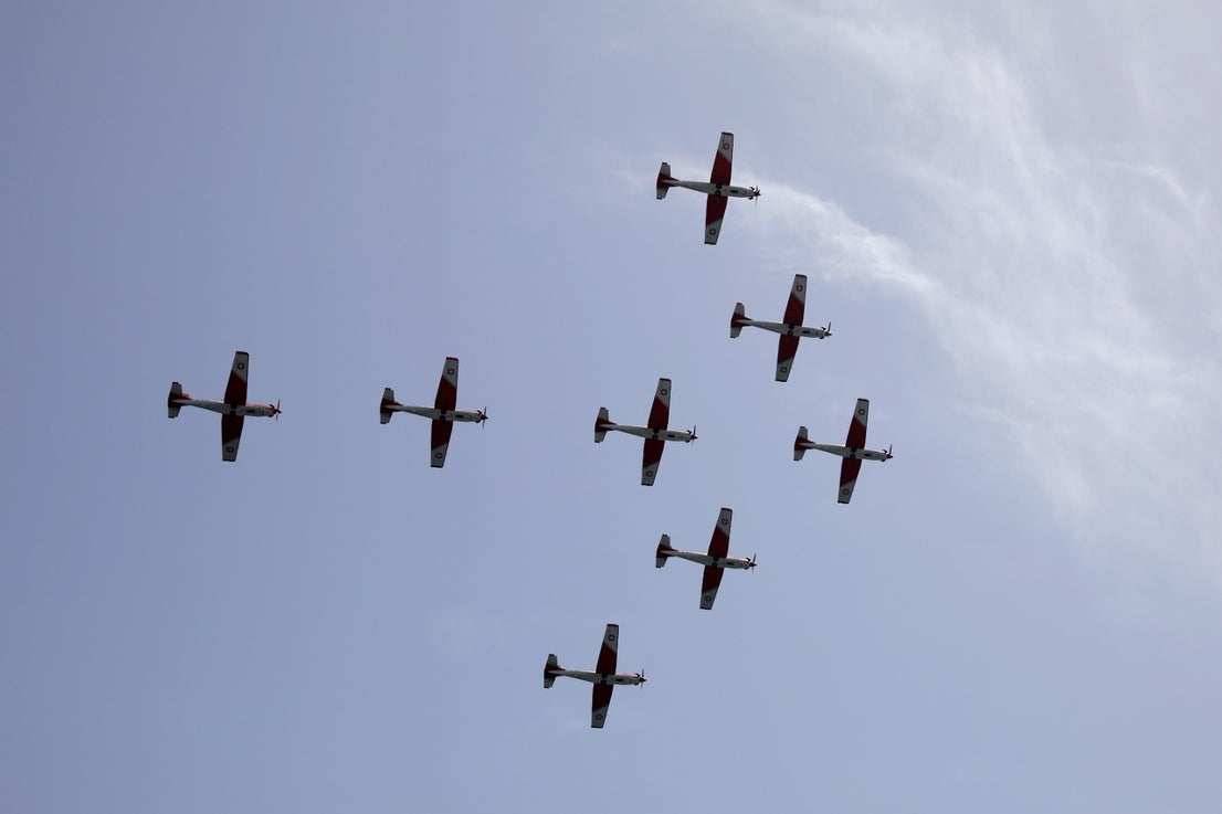 From the early hours of Sunday morning the Torre del Mar beach, on the the Costa del Sol, was full of people waiting to see what is already recognised as one of the best air festivals in Europe. 