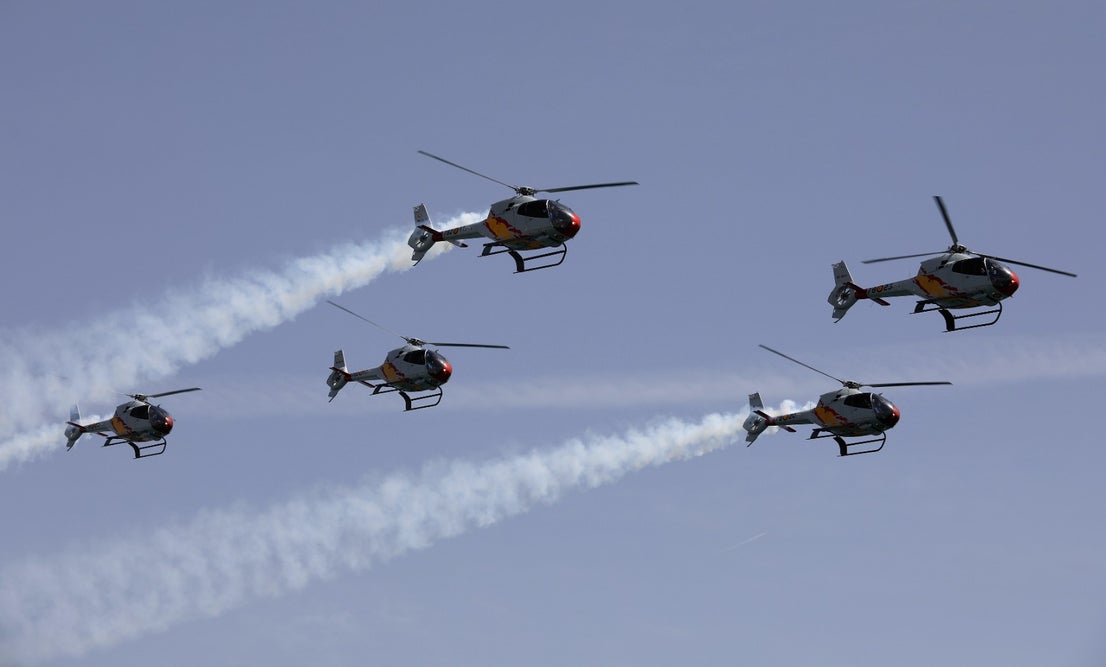 From the early hours of Sunday morning the Torre del Mar beach, on the the Costa del Sol, was full of people waiting to see what is already recognised as one of the best air festivals in Europe. 