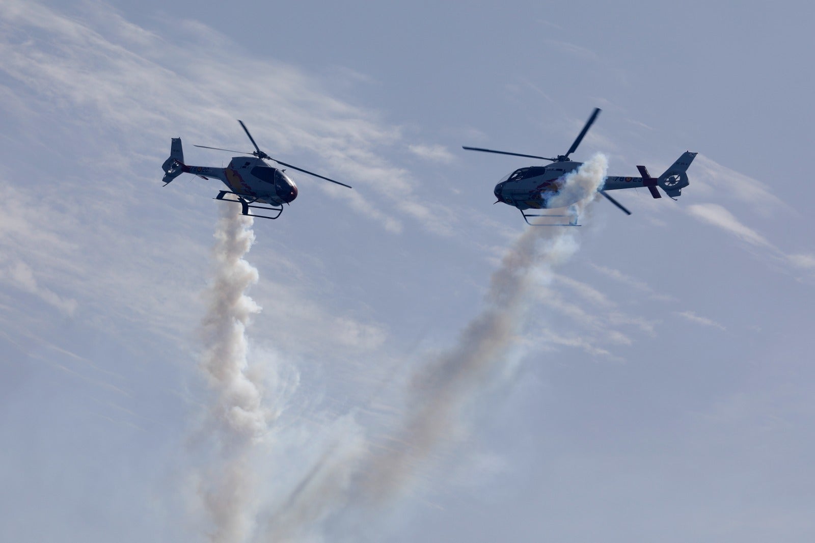From the early hours of Sunday morning the Torre del Mar beach, on the the Costa del Sol, was full of people waiting to see what is already recognised as one of the best air festivals in Europe. 