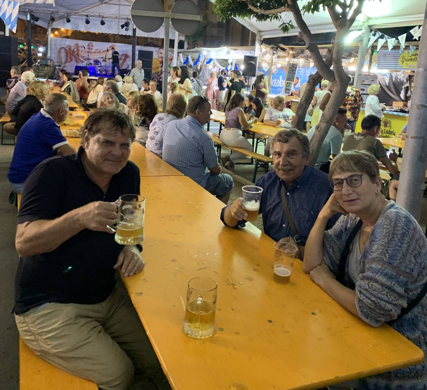 More than 500 people attended the first night of the Oktoberfest event in Torrox.