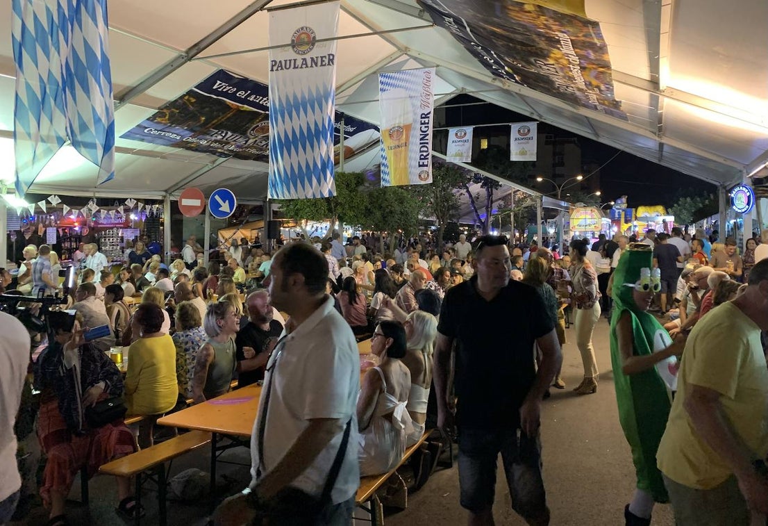 More than 500 people attended the first night of the Oktoberfest event in Torrox.
