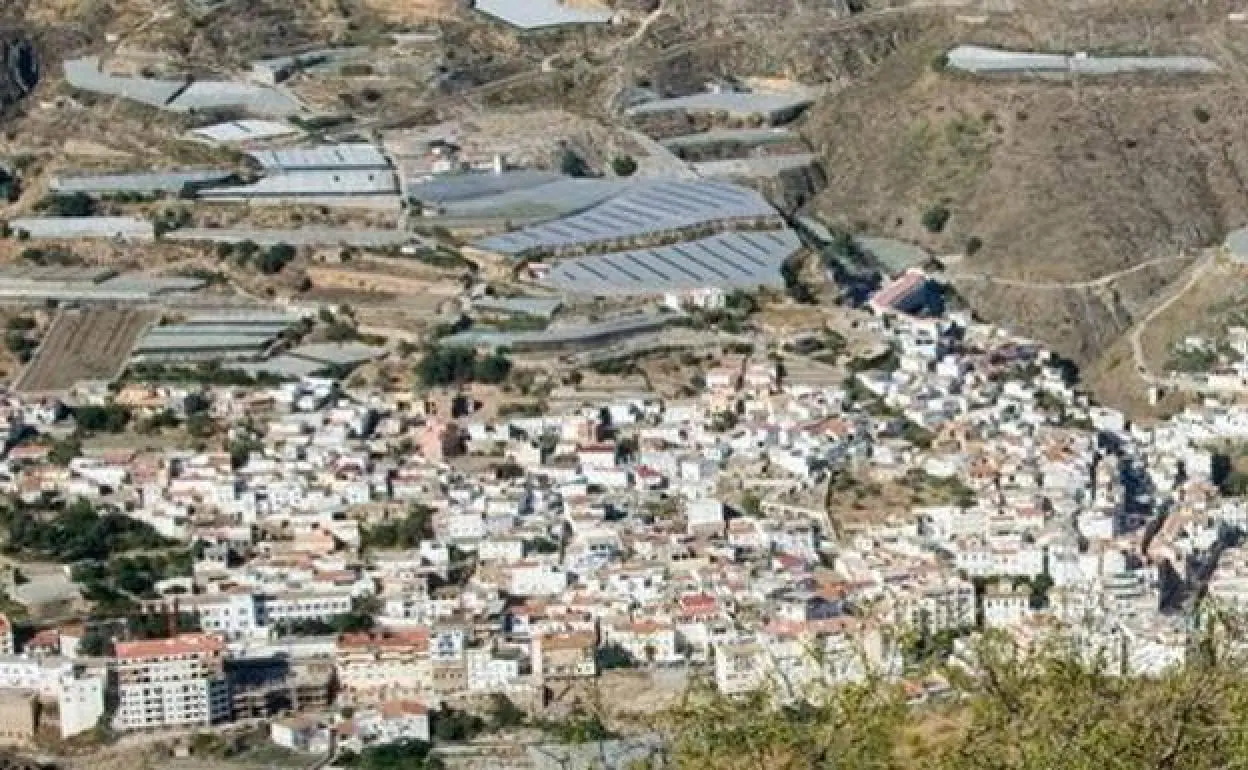 Twenty four of the municipalities with the lowest incomes are in Andalucía. 